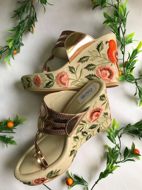 Ethnic footwear for the modern lifestyle Pink and Pink